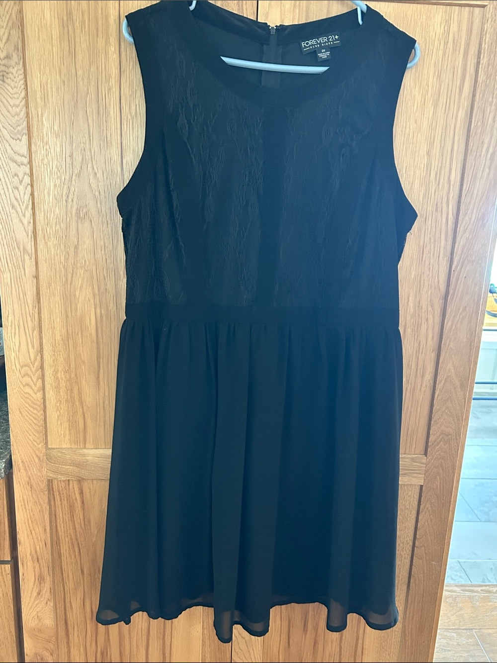 Forever 21 Black Sleeveless Fit & Flare Dress